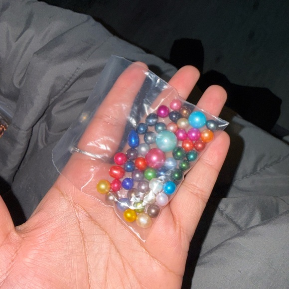 Colorful Assorted Beads - Picture 2 of 2